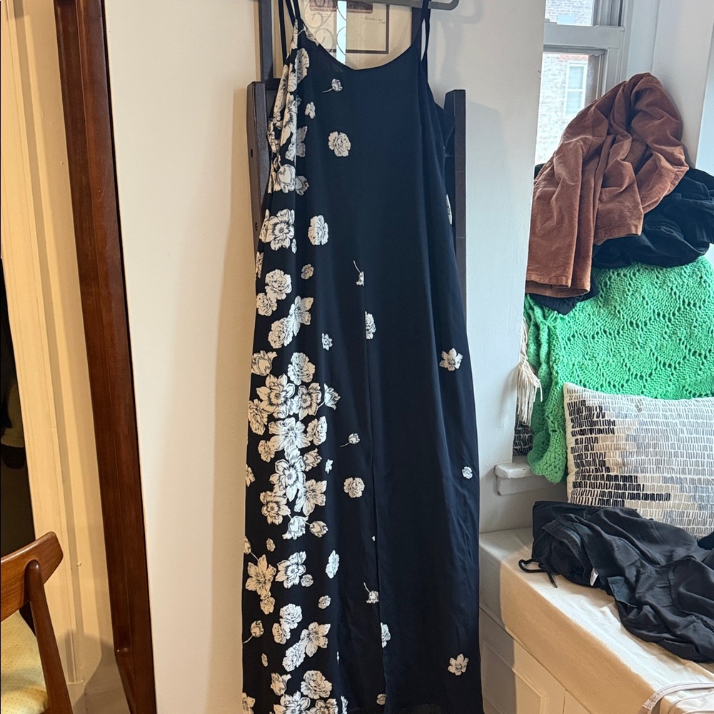 Ann Taylor Floral Navy and White Maxi Dress
